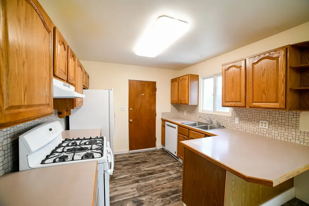 1304 3rd Avenue NW Great Falls MT 59404