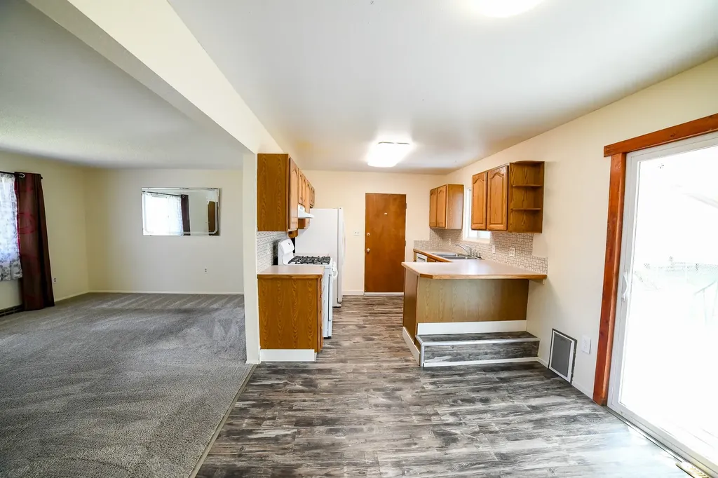 1304 3rd Avenue NW Great Falls MT 59404