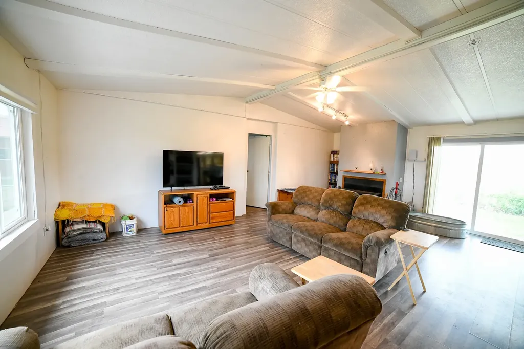 72 Eaton Avenue Great Falls MT 59405