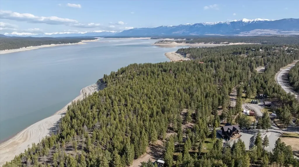 Nhn Cove Drive Rexford MT 59930