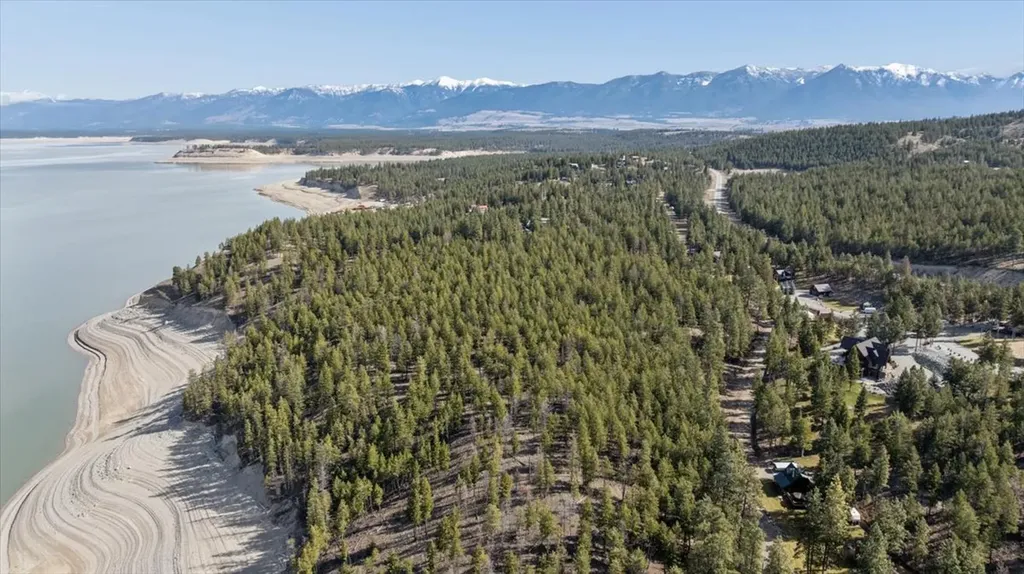 Nhn Cove Drive Rexford MT 59930