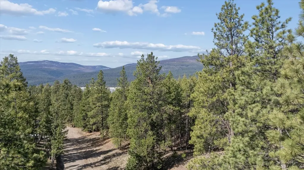 Nhn Cove Drive Rexford MT 59930