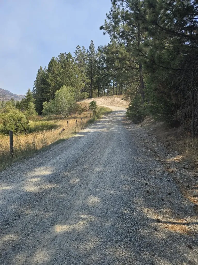 8596 Mt Highway 200 Plains MT 59859