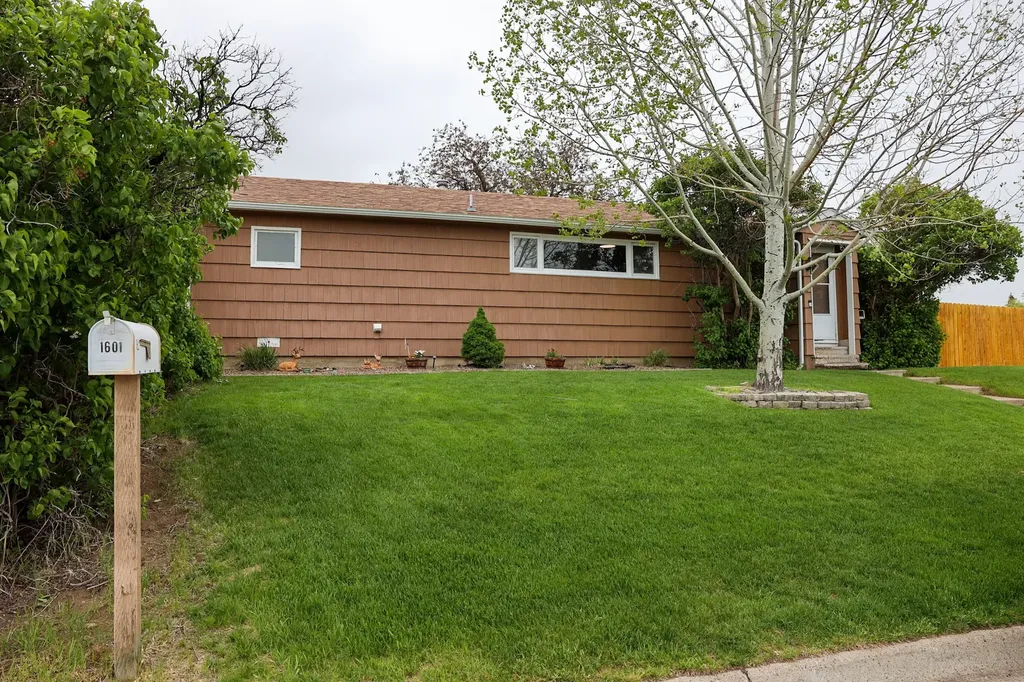 1601 19th Avenue S Great Falls MT 59405