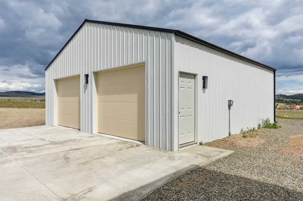 5730 Racehorse Loop Helena MT 59602