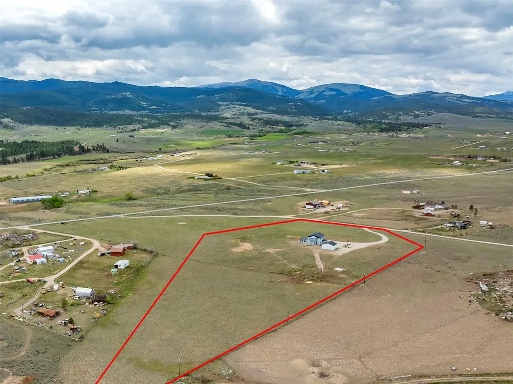 5730 Racehorse Loop Helena MT 59602