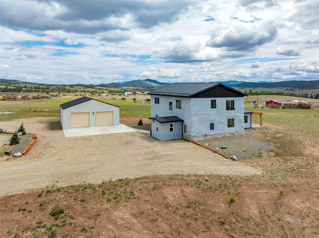 5730 Racehorse Loop Helena MT 59602