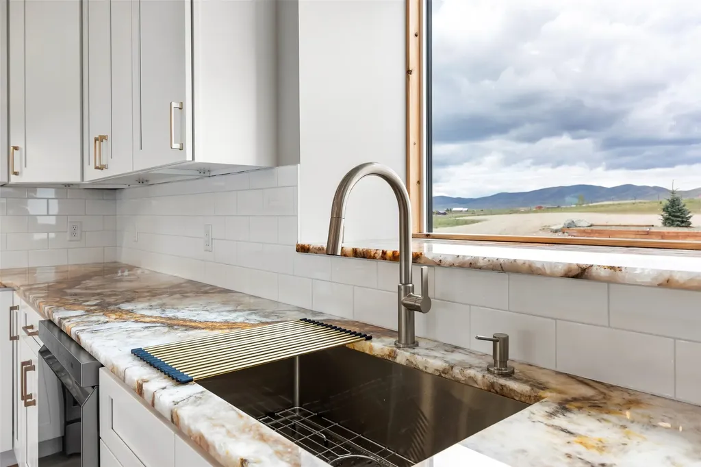 5730 Racehorse Loop Helena MT 59602