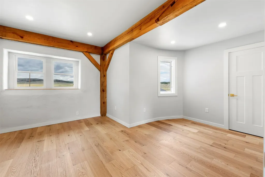 5730 Racehorse Loop Helena MT 59602