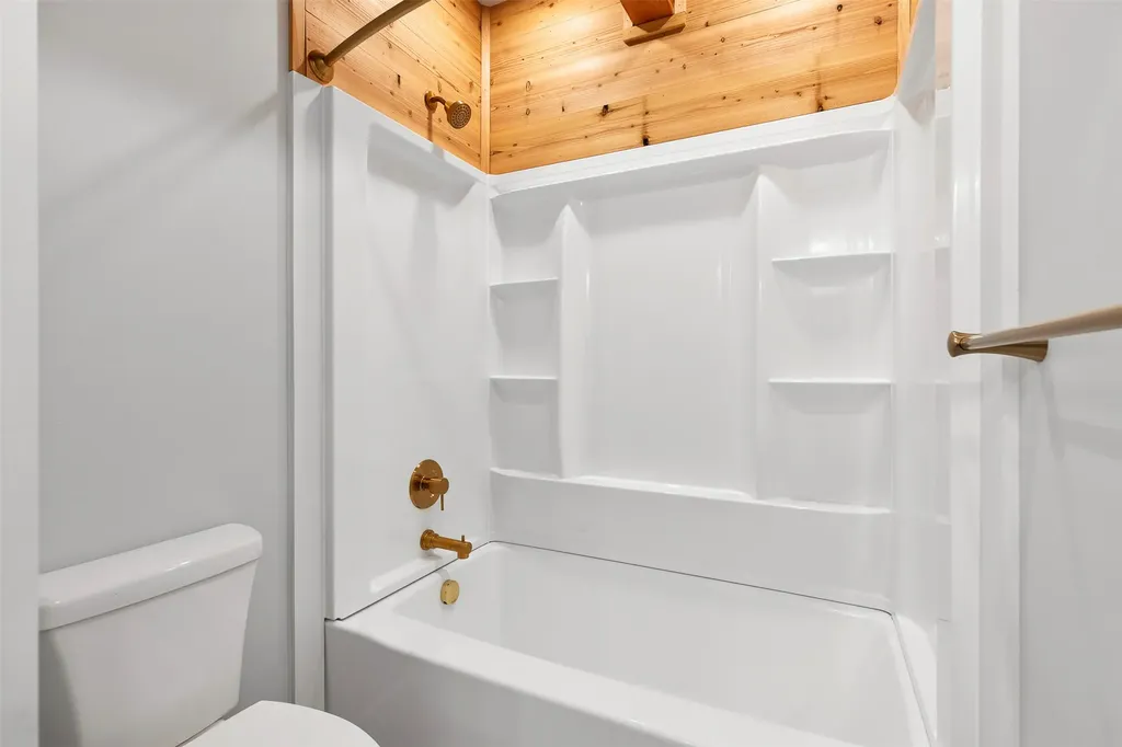 5730 Racehorse Loop Helena MT 59602