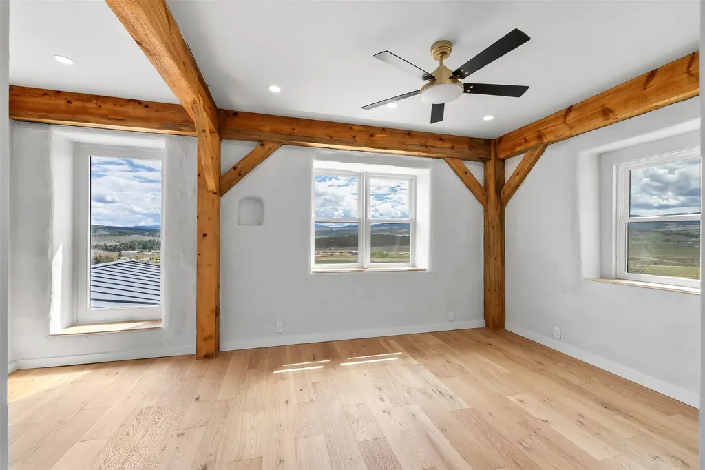 5730 Racehorse Loop Helena MT 59602