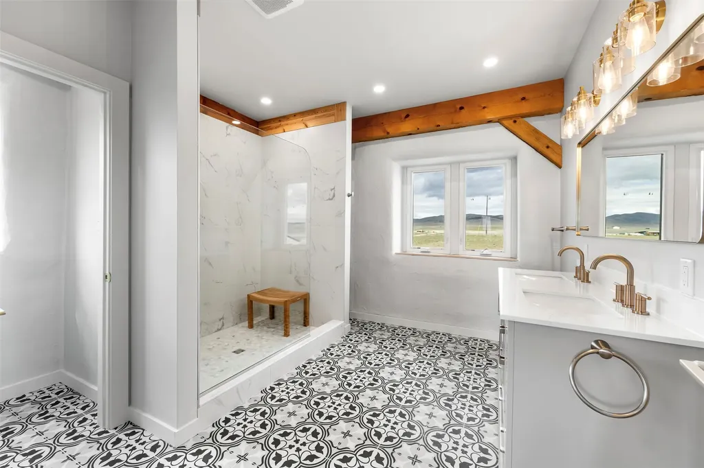 5730 Racehorse Loop Helena MT 59602