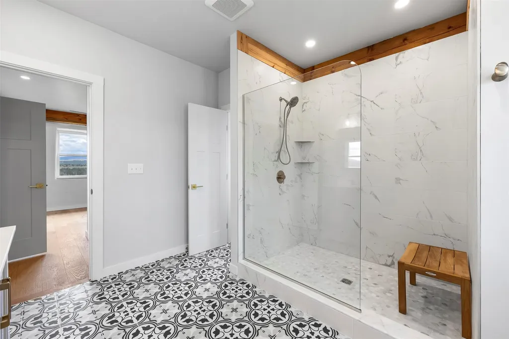 5730 Racehorse Loop Helena MT 59602