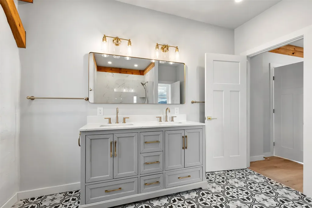 5730 Racehorse Loop Helena MT 59602