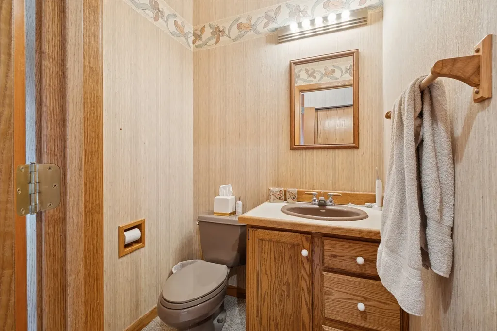 85 Golf Terrace Bigfork MT 59911