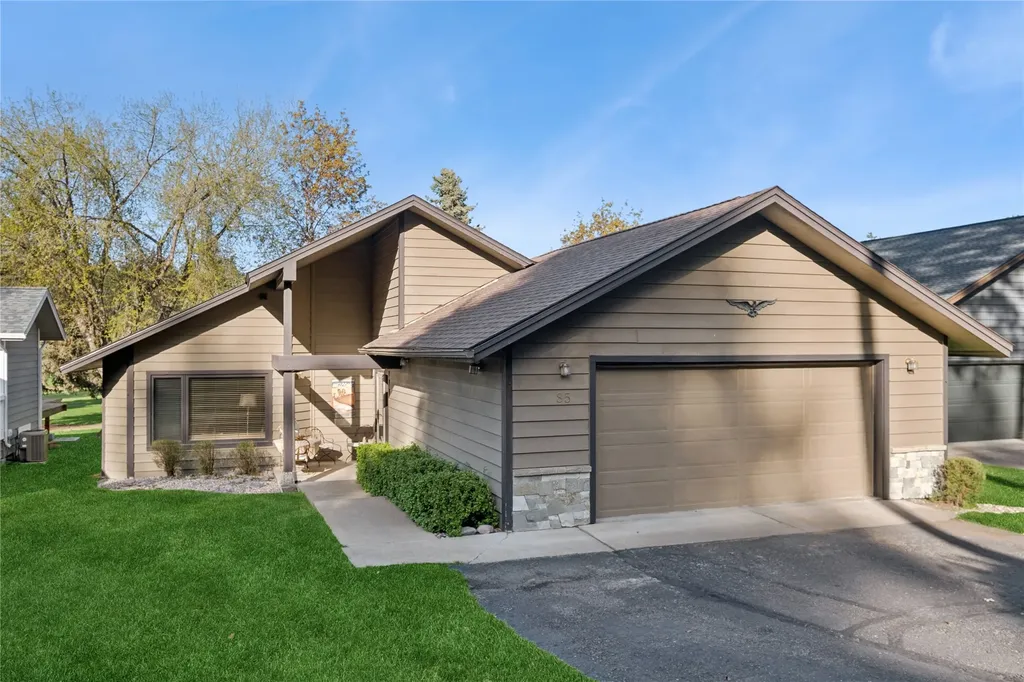 85 Golf Terrace Bigfork MT 59911