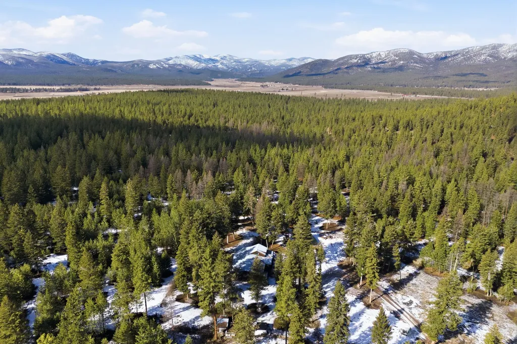 875 Hidden Treasure Court Bonner MT 59823