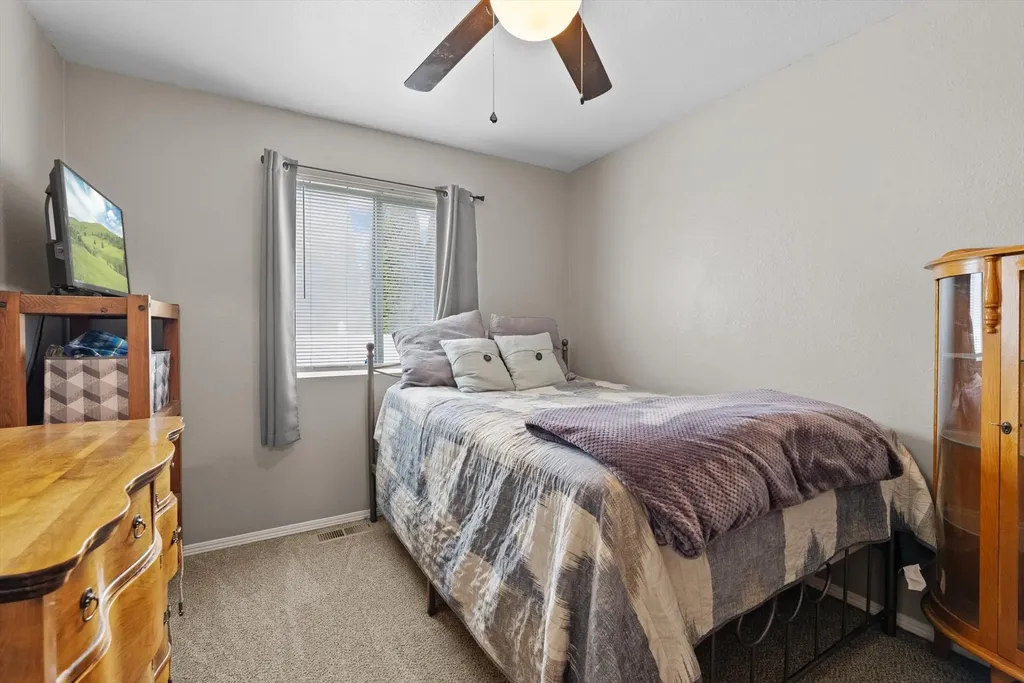 206 Phoenix Street Kalispell MT 59901