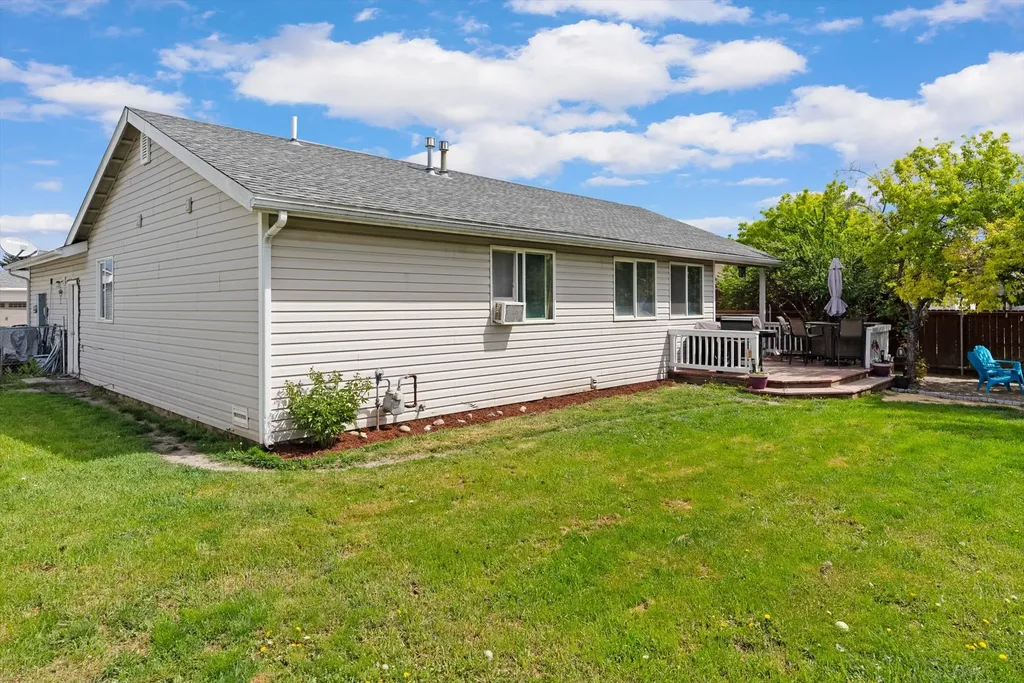 206 Phoenix Street Kalispell MT 59901