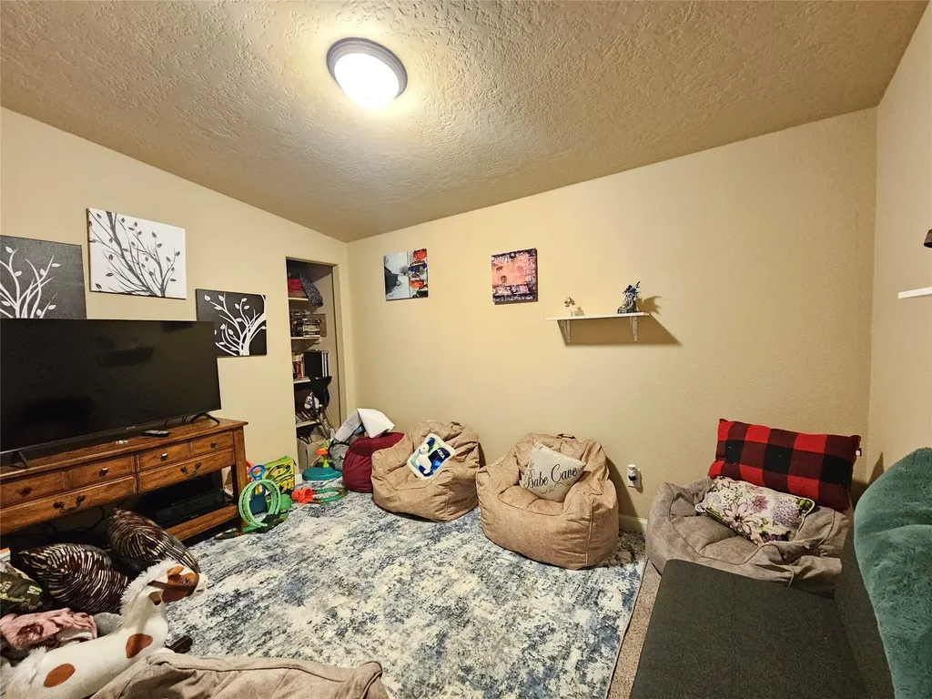 377 Tushapaw Road Victor MT 59875