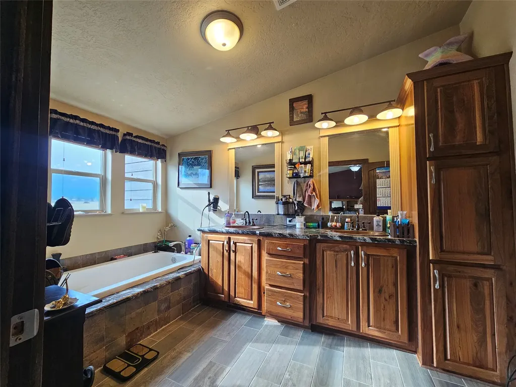377 Tushapaw Road Victor MT 59875