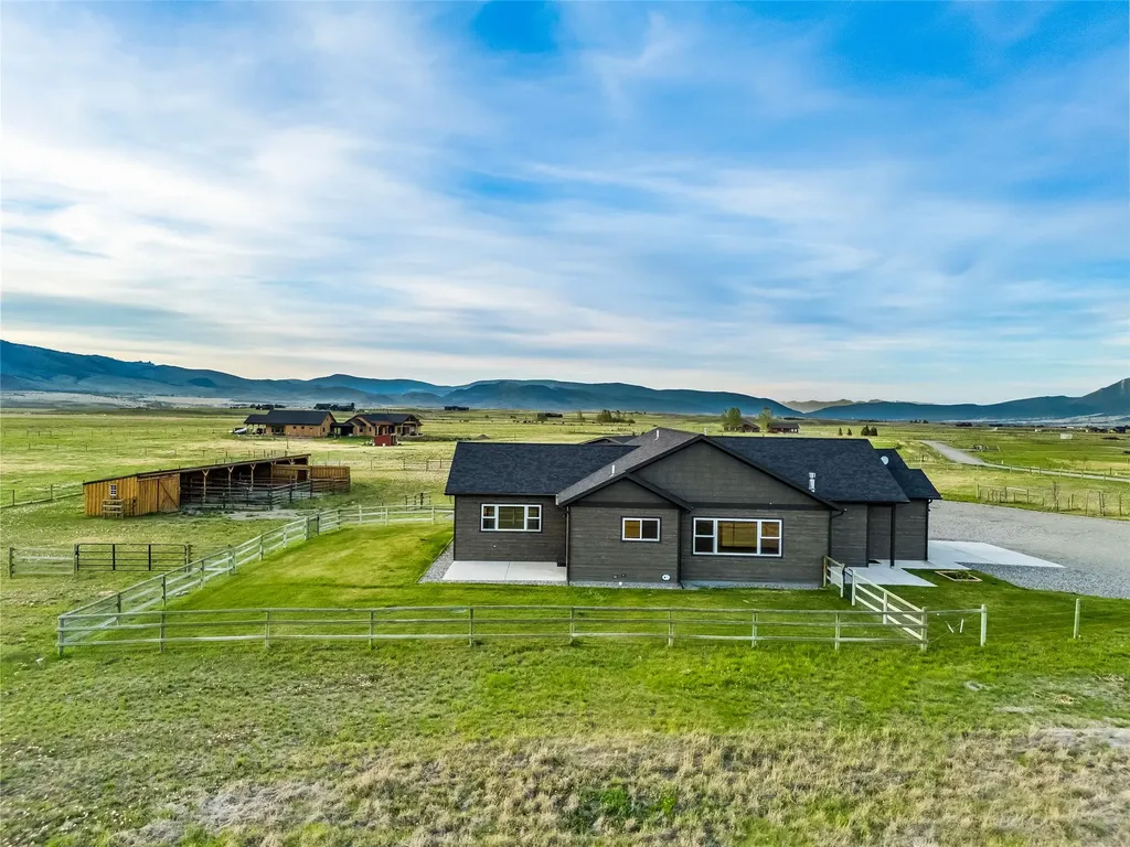 49 Paradise Found Drive Pray MT 59065