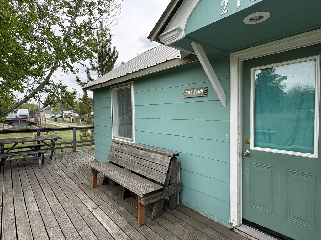 216 3rd Avenue SW Choteau MT 59422