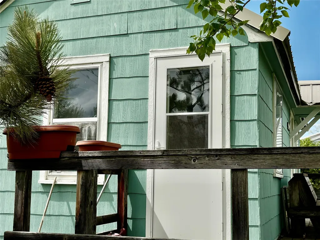 216 3rd Avenue SW Choteau MT 59422