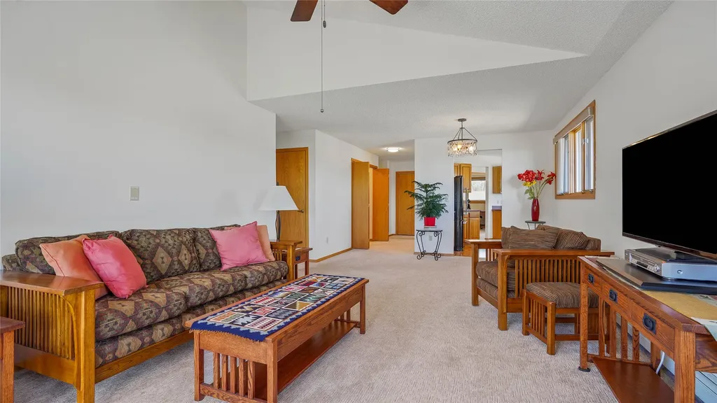 1011 Saddle Drive Helena MT 59601