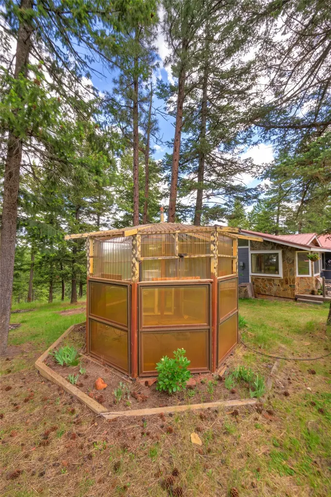 3410 Ray Mountain Road Darby MT 59829
