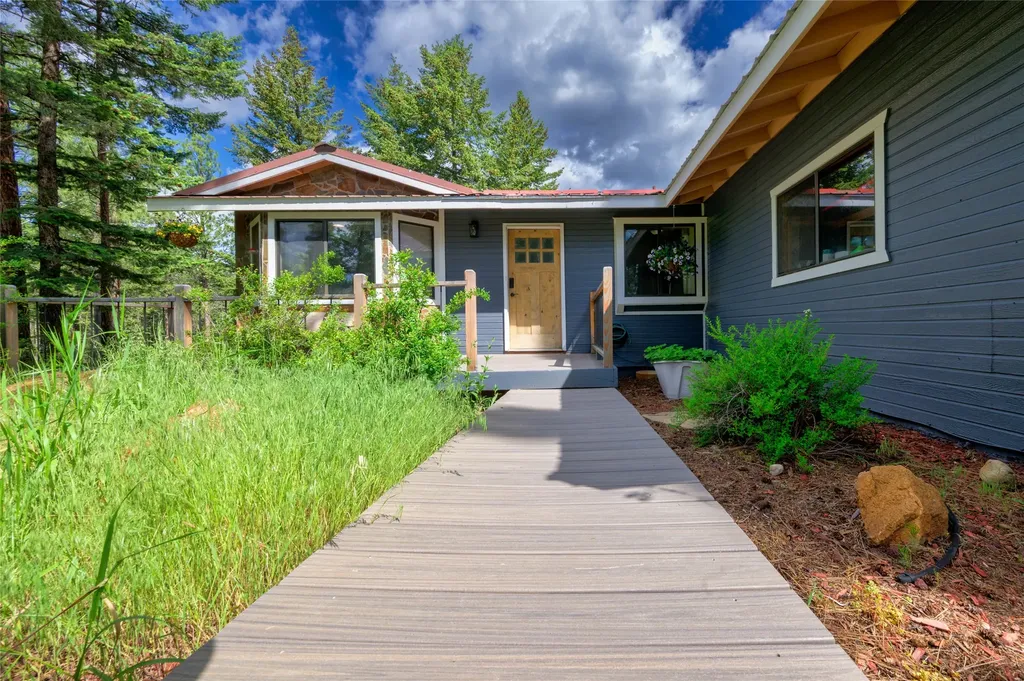 3410 Ray Mountain Road Darby MT 59829