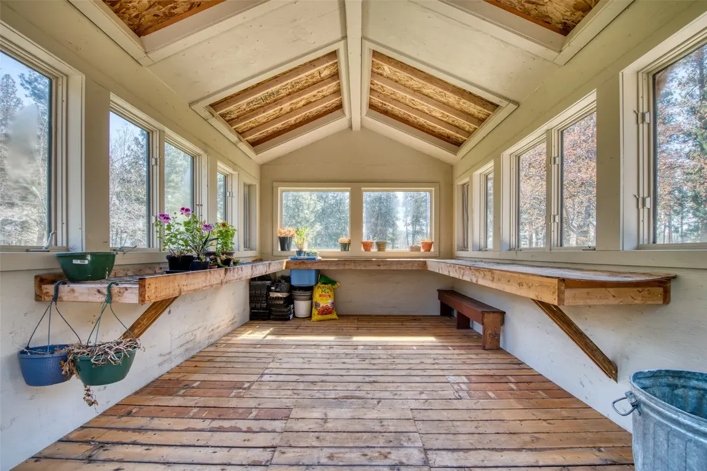 229 Camas Creek Loop Hamilton MT 59840