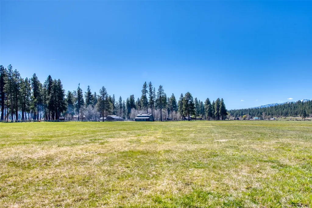 229 Camas Creek Loop Hamilton MT 59840