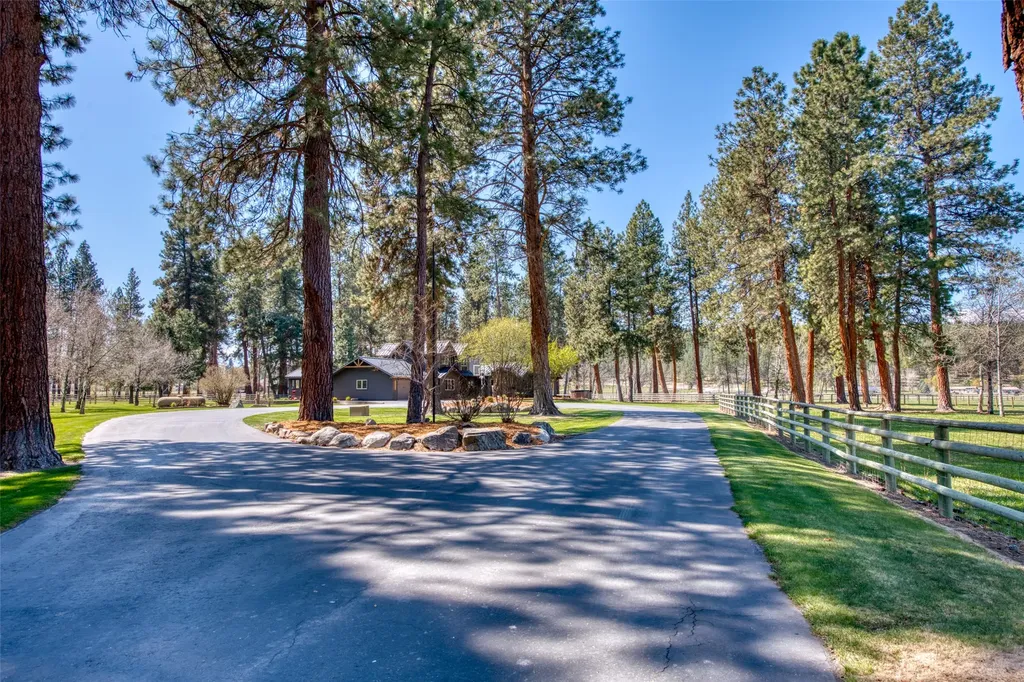 229 Camas Creek Loop Hamilton MT 59840