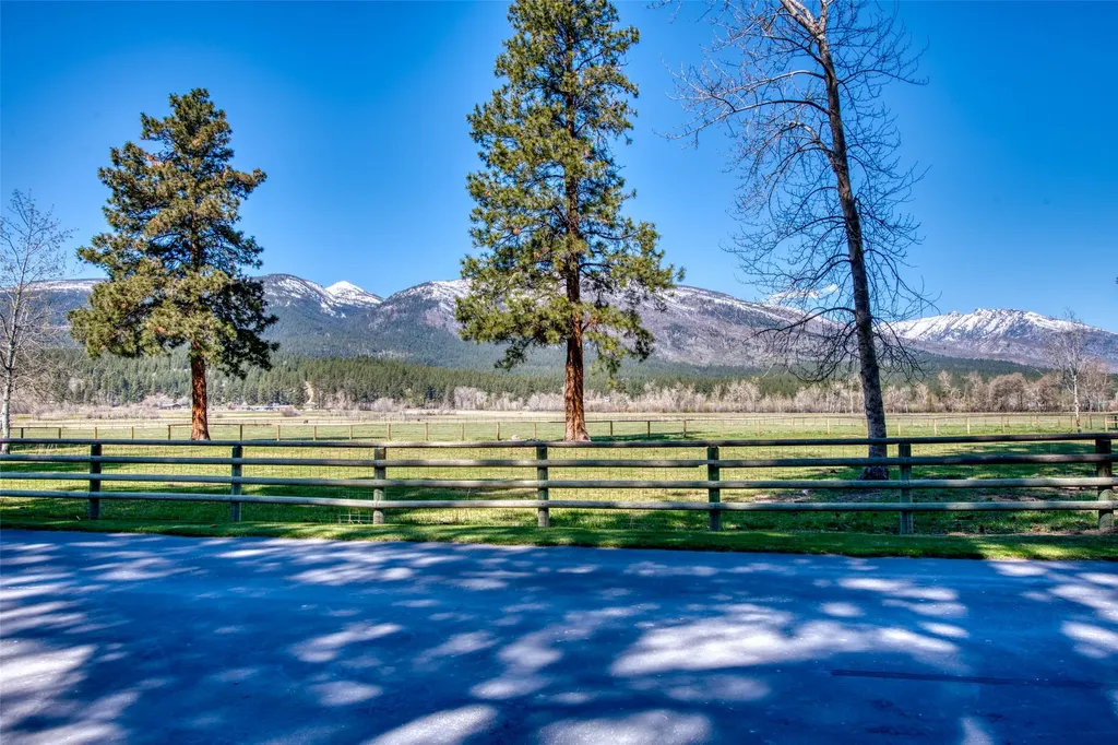 229 Camas Creek Loop Hamilton MT 59840