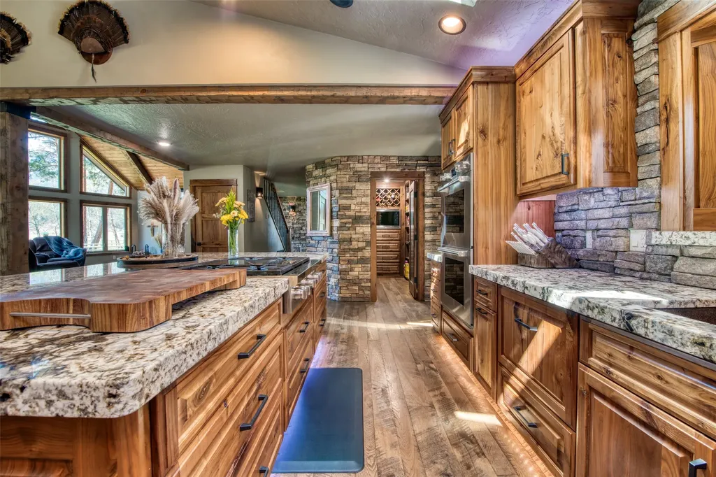 229 Camas Creek Loop Hamilton MT 59840