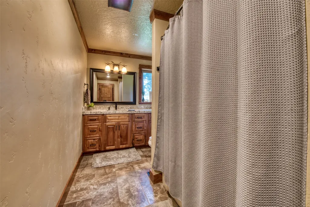 229 Camas Creek Loop Hamilton MT 59840