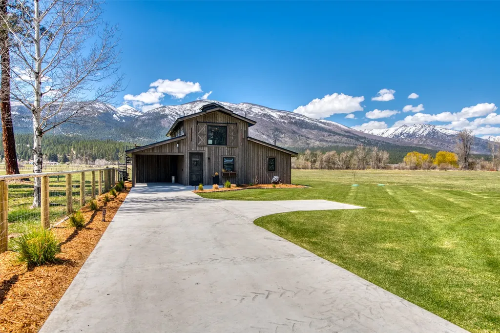 229 Camas Creek Loop Hamilton MT 59840