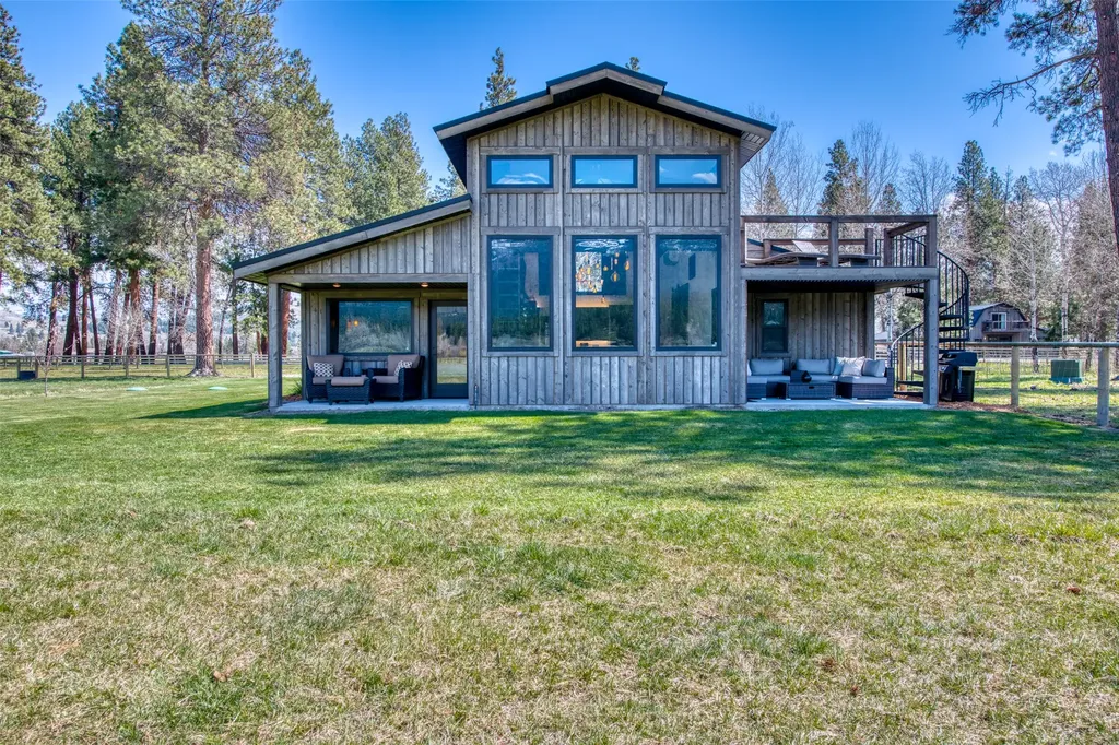 229 Camas Creek Loop Hamilton MT 59840