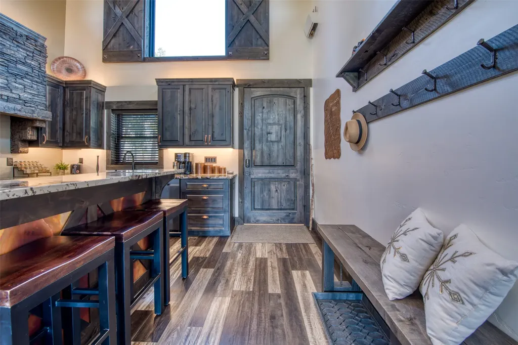 229 Camas Creek Loop Hamilton MT 59840