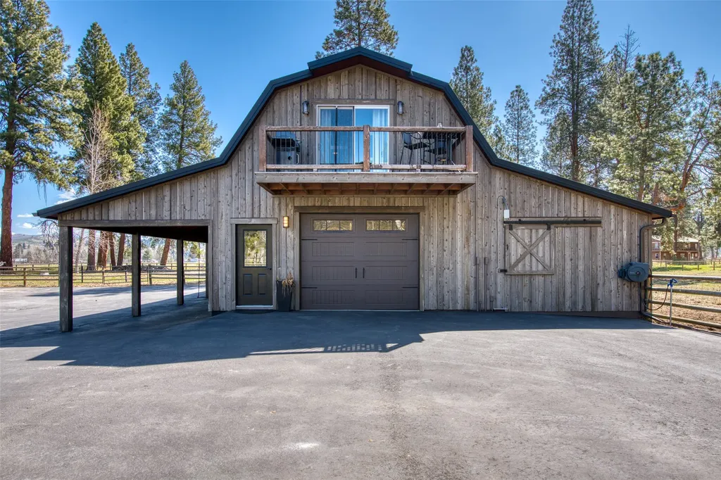 229 Camas Creek Loop Hamilton MT 59840