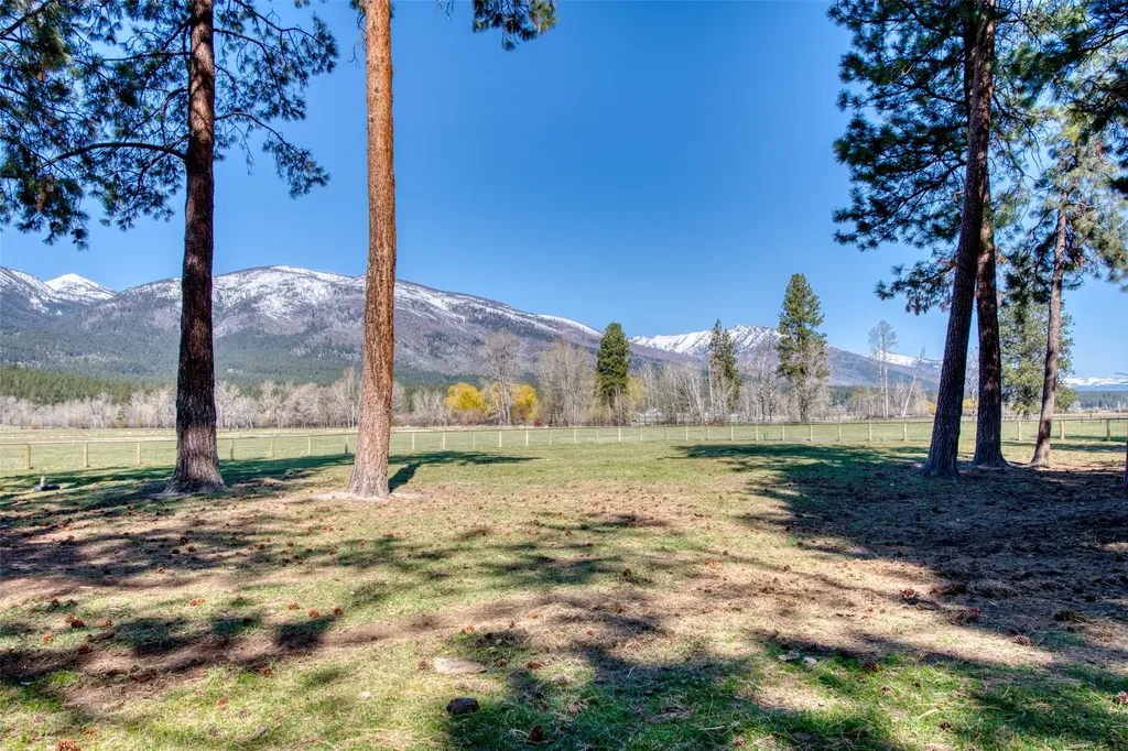 229 Camas Creek Loop Hamilton MT 59840