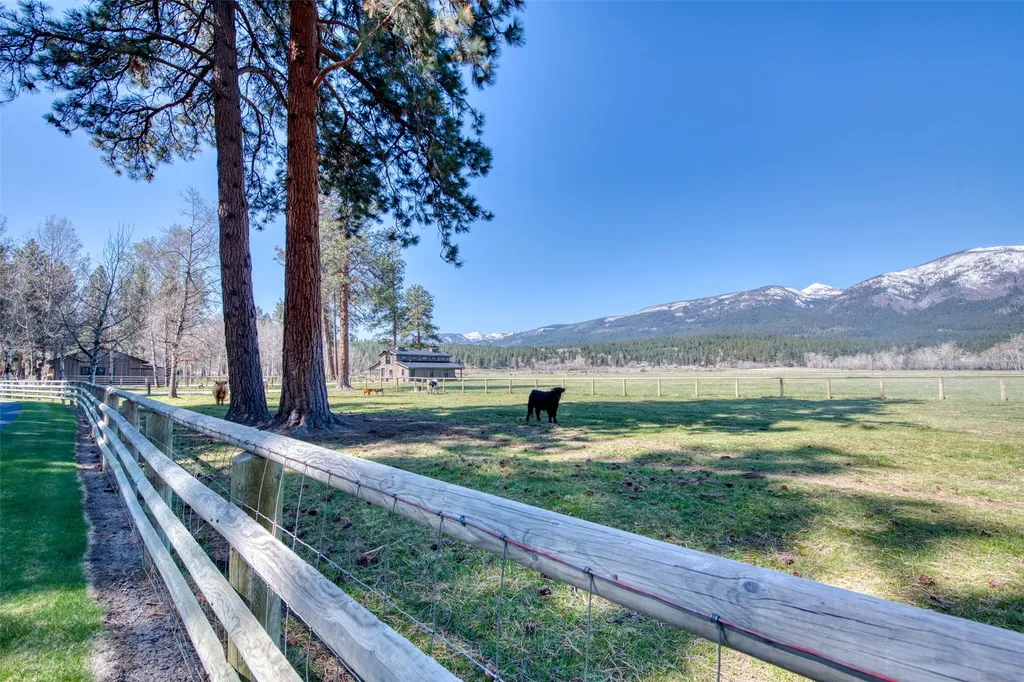 229 Camas Creek Loop Hamilton MT 59840