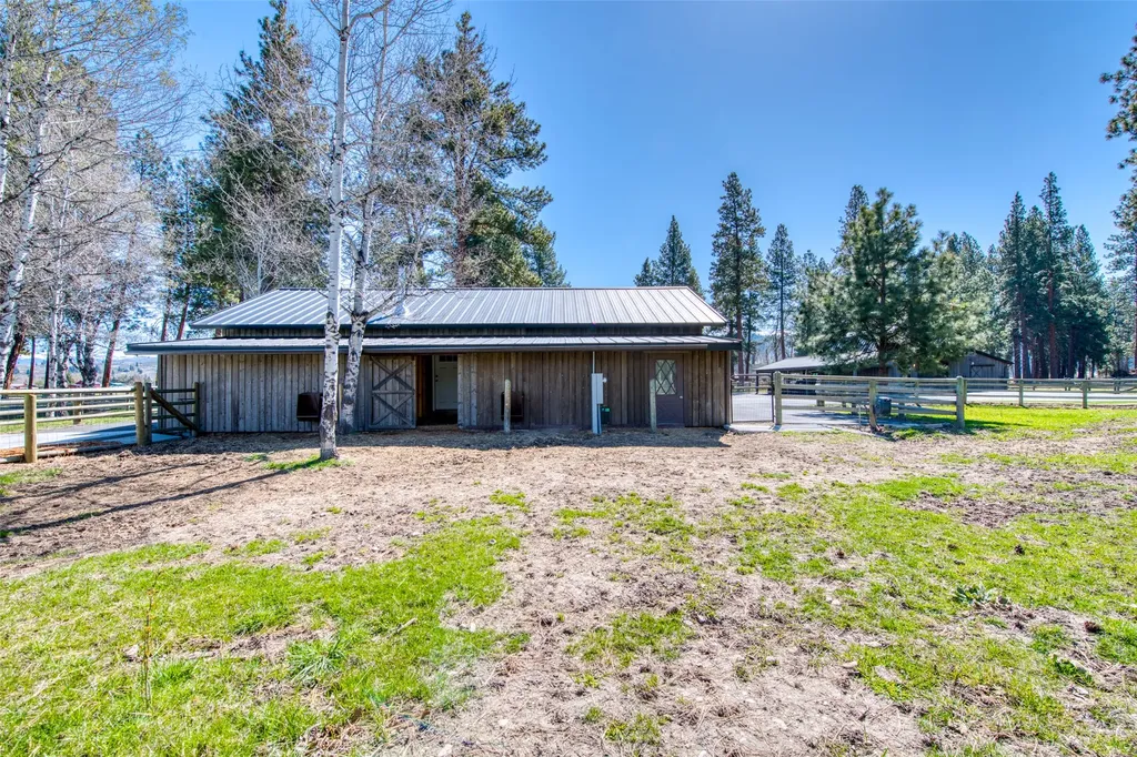 229 Camas Creek Loop Hamilton MT 59840