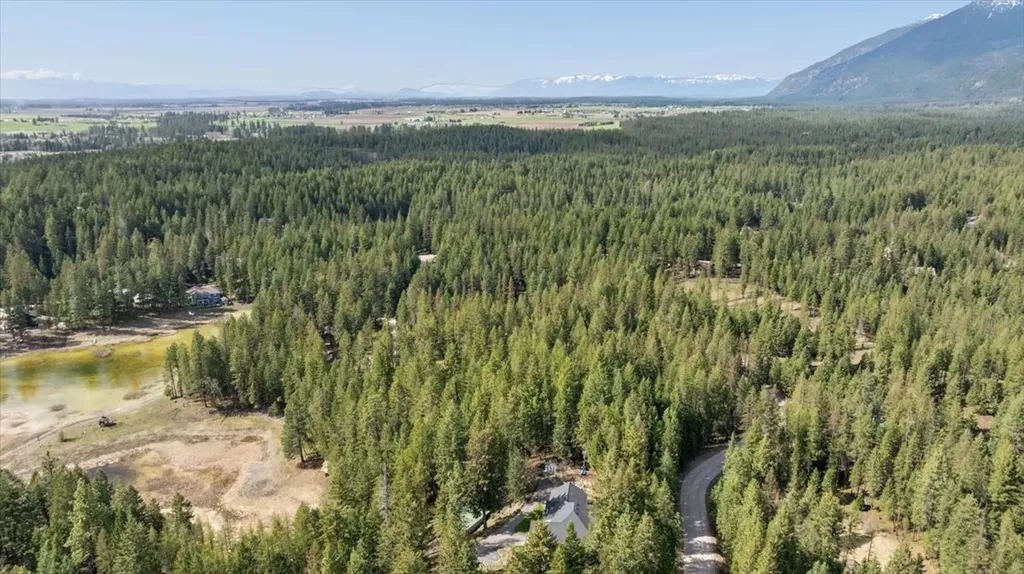 262 N Many Lakes Drive Kalispell MT 59901