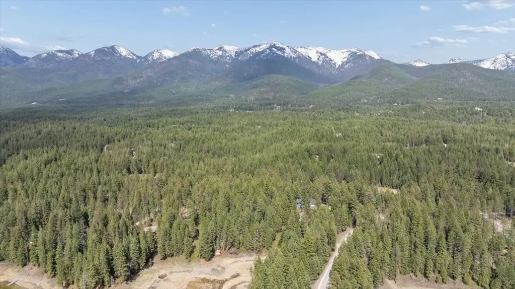 262 N Many Lakes Drive Kalispell MT 59901