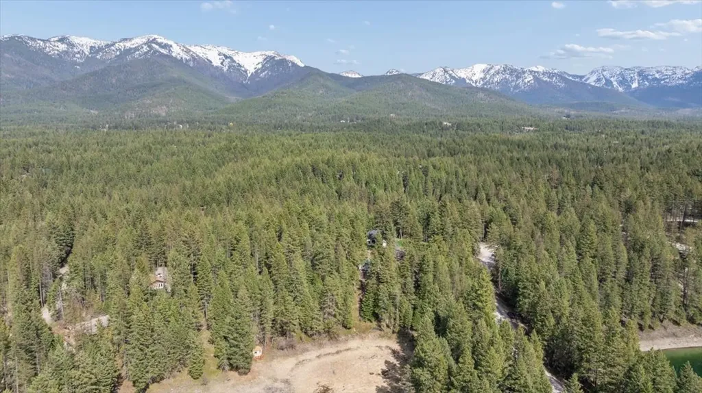 262 N Many Lakes Drive Kalispell MT 59901