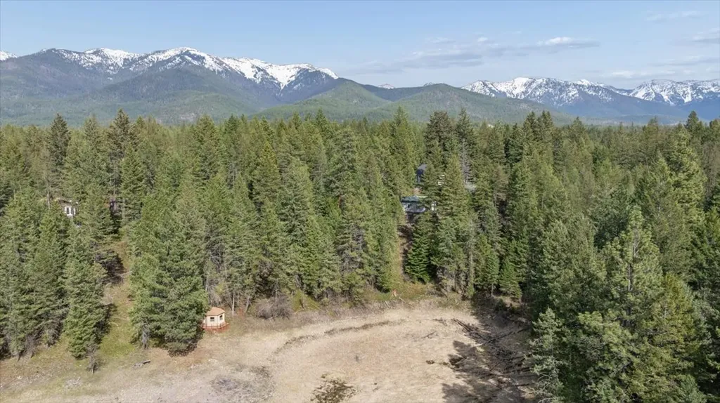 262 N Many Lakes Drive Kalispell MT 59901