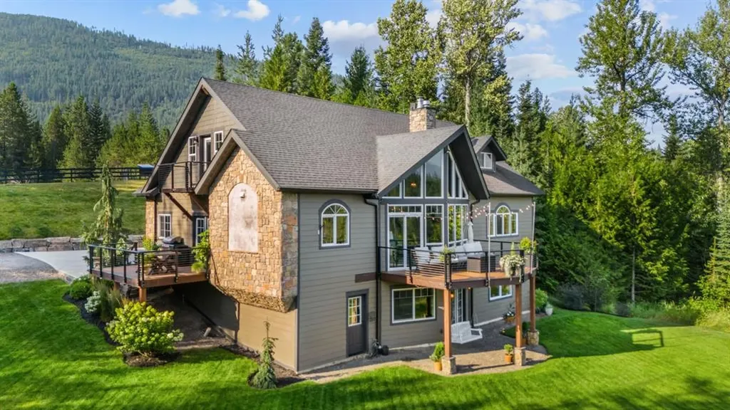 15 Sandi Lane Heron MT 59844