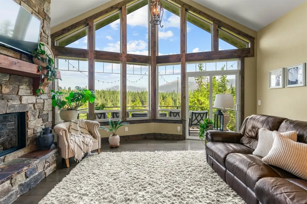 15 Sandi Lane Heron MT 59844